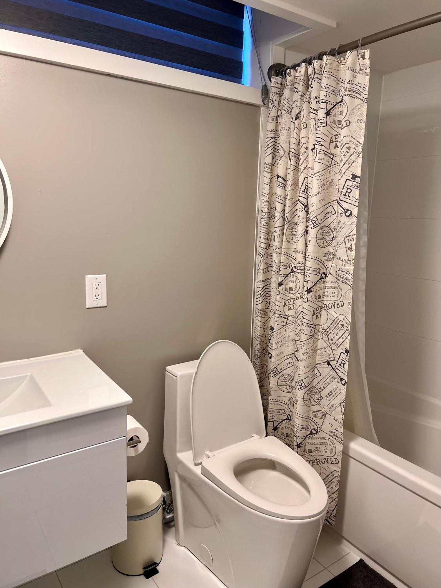 Niagara Getaway Across Fallsview 外观 照片