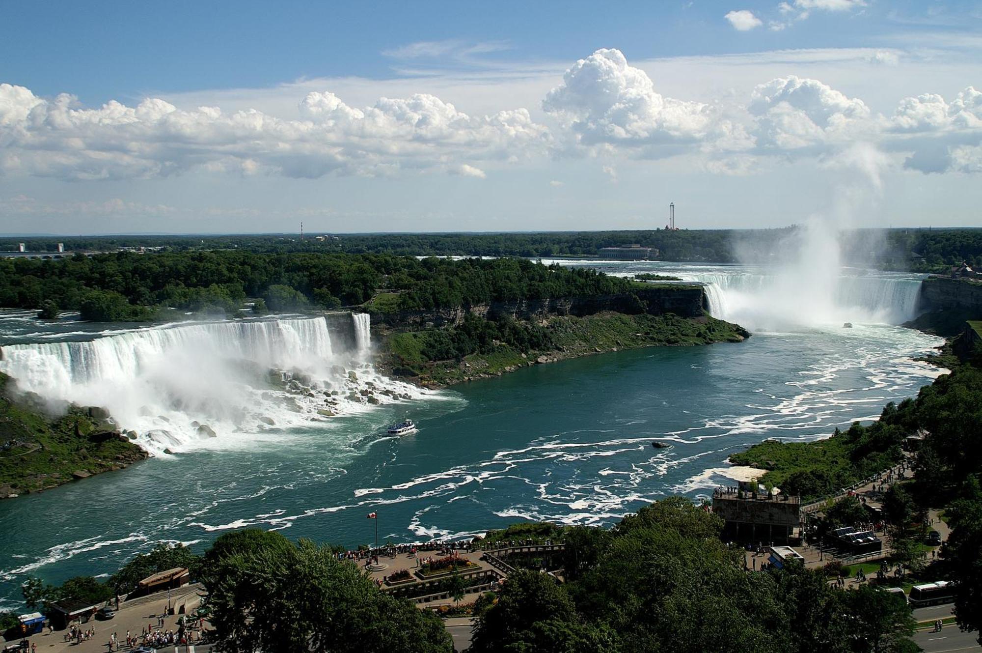 Niagara Getaway Across Fallsview 外观 照片